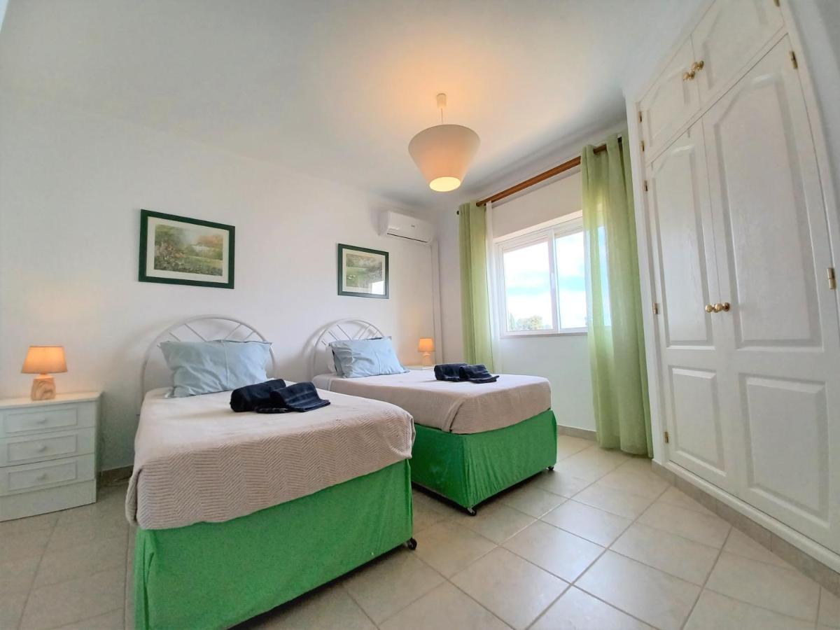 Exclusive Oasis Parque Villa Portimao Exterior photo