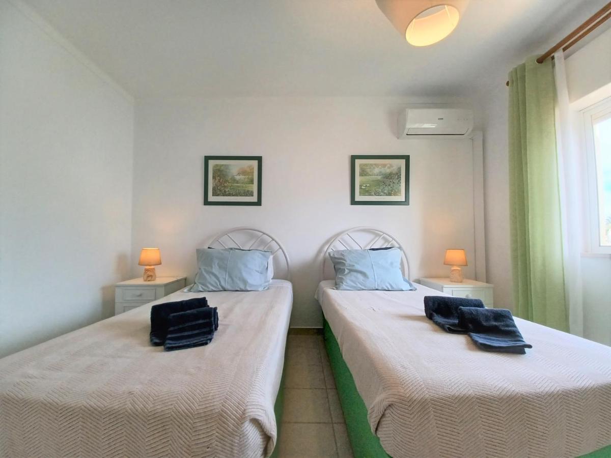 Exclusive Oasis Parque Villa Portimao Exterior photo